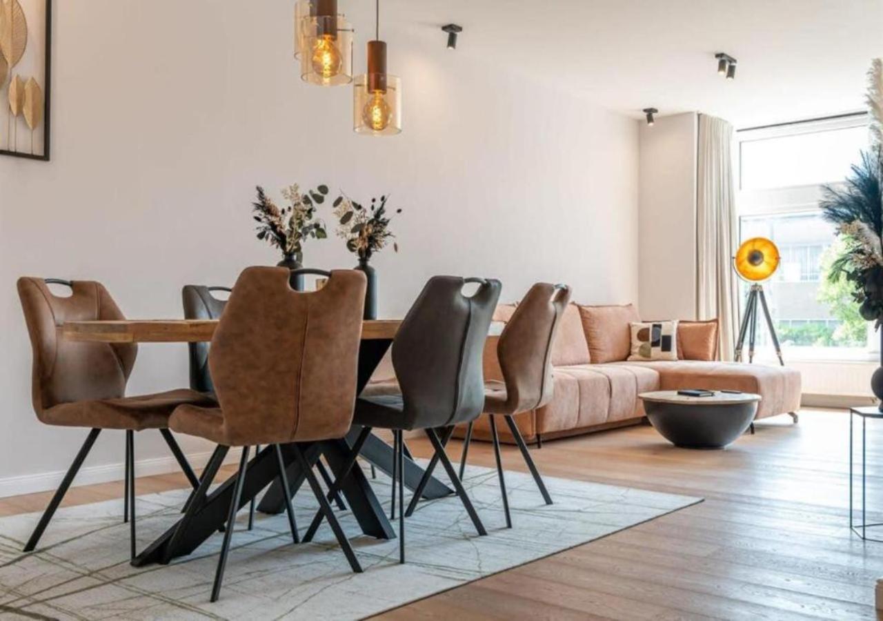 Renovated Art Deco Apartment With Vintage Elements Остенде Экстерьер фото